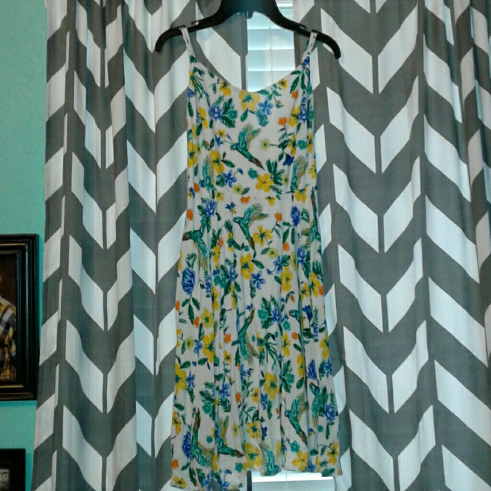 A Flowery Birdy Dress !